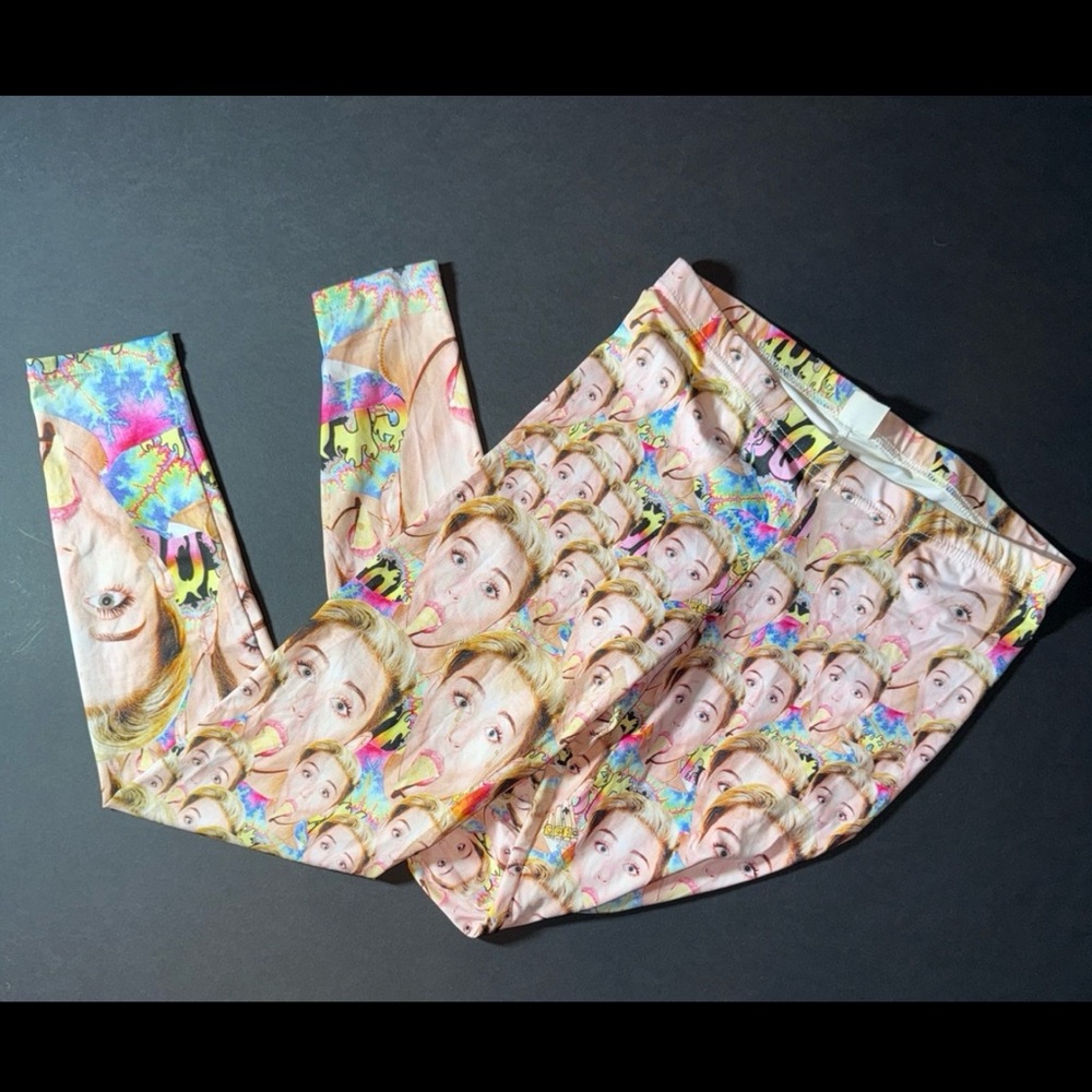 Colorful miley Cyrus Leggings